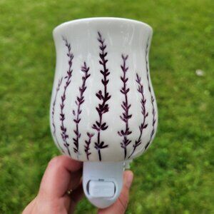 Scentsy Lavender Warmer